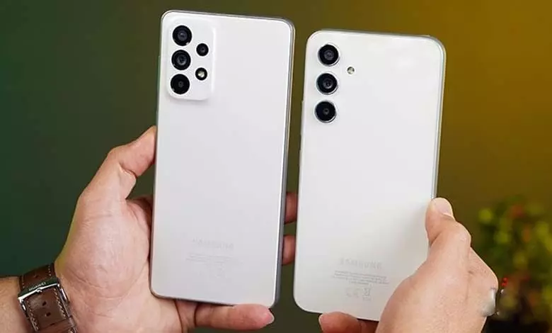 Comparison of Galaxy A54 and A73 in terms of design