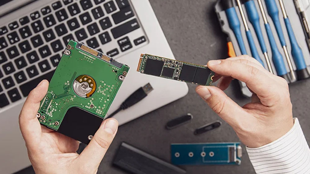 ساختار HDD و SSD