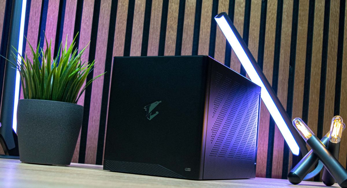 کارت گرافیک اکسترنال Gigabyte Aorus RTX 4090 Gaming Box