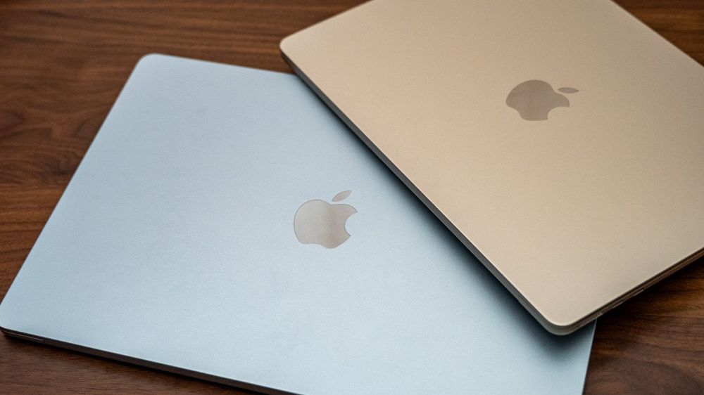 مک بوک ایر M4 با رنگهای Sky Blue و Starlight